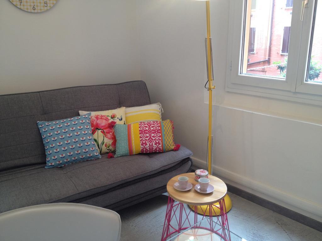 Decorialab Apartments ボローニャ エクステリア 写真
